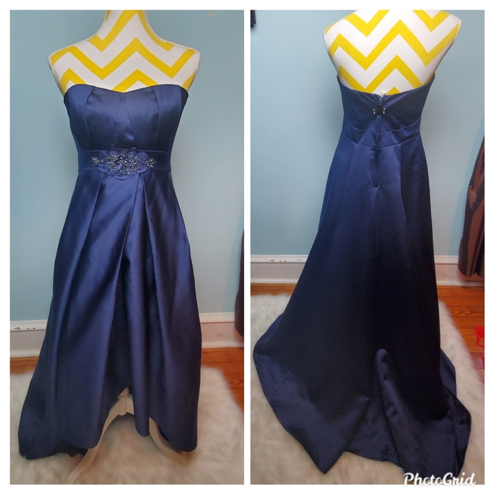 Elegant strapless asymmetrical prom dress size 8